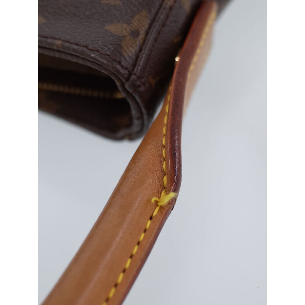 Louis Vuitton Monogram Looping Brown Shoulder Bag - Picture 4 of 8